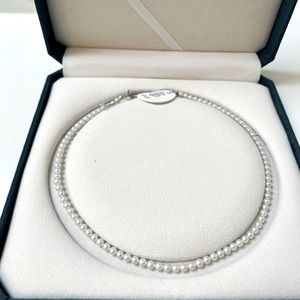 Baby freshwater pearl necklace